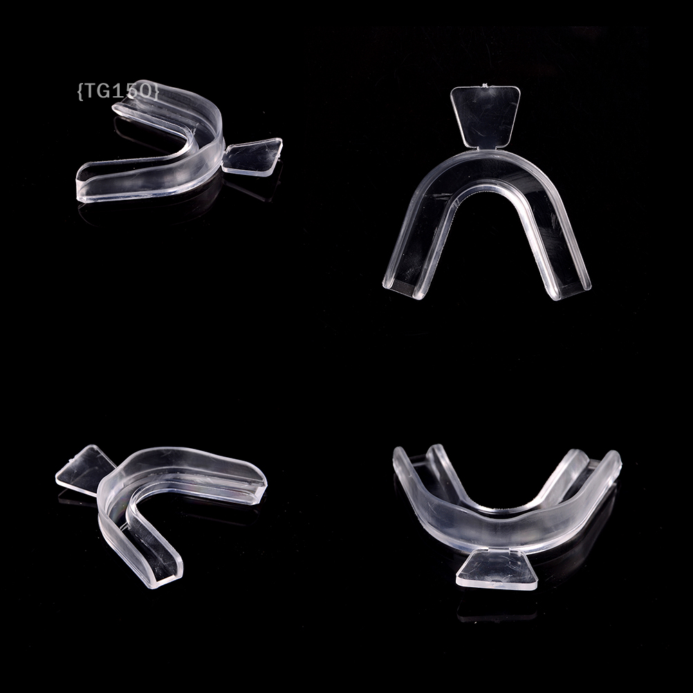 2 Pcs Dental Mouthguard Trays  - Teeth Whitening Home Kit recensione e prezzo
